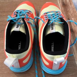 Merrill hiking shoes